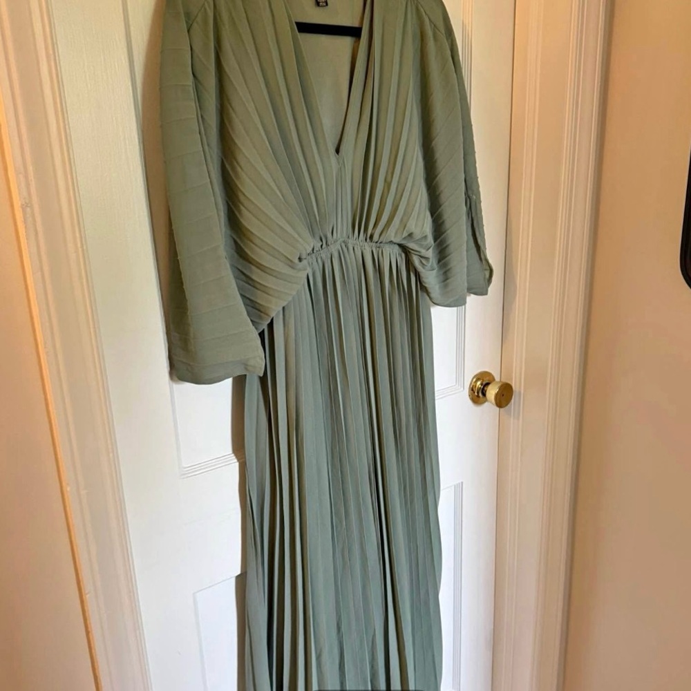Pinkblush Sage Green Pleated Midi Maternity Dress - Picture 2 of 2